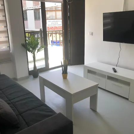 Διαμέρισμα Apartamento Central Κοραλέχο